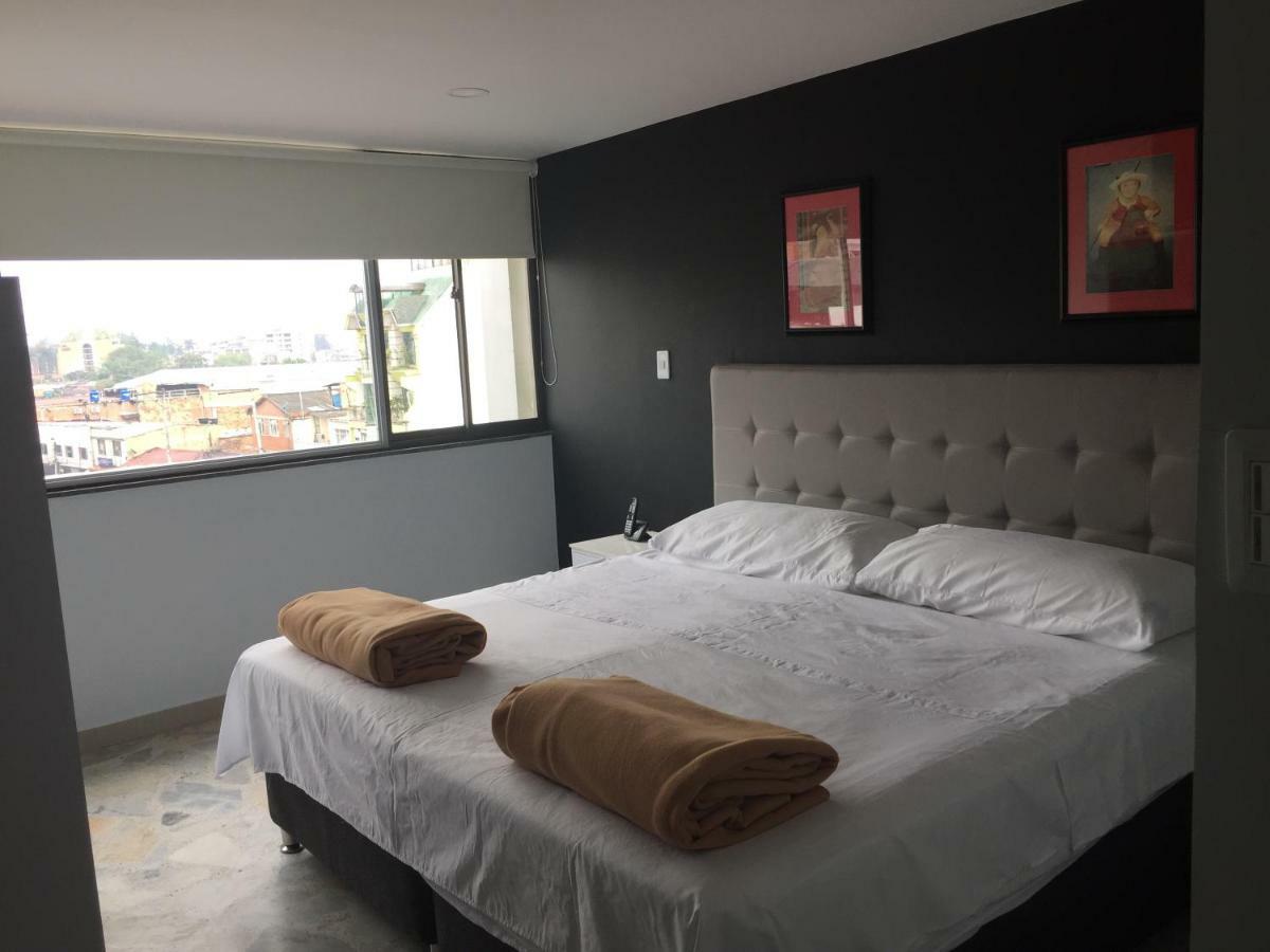 Hotel Garden City Boutique Фусагасуга Экстерьер фото