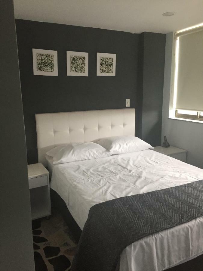 Hotel Garden City Boutique Фусагасуга Экстерьер фото