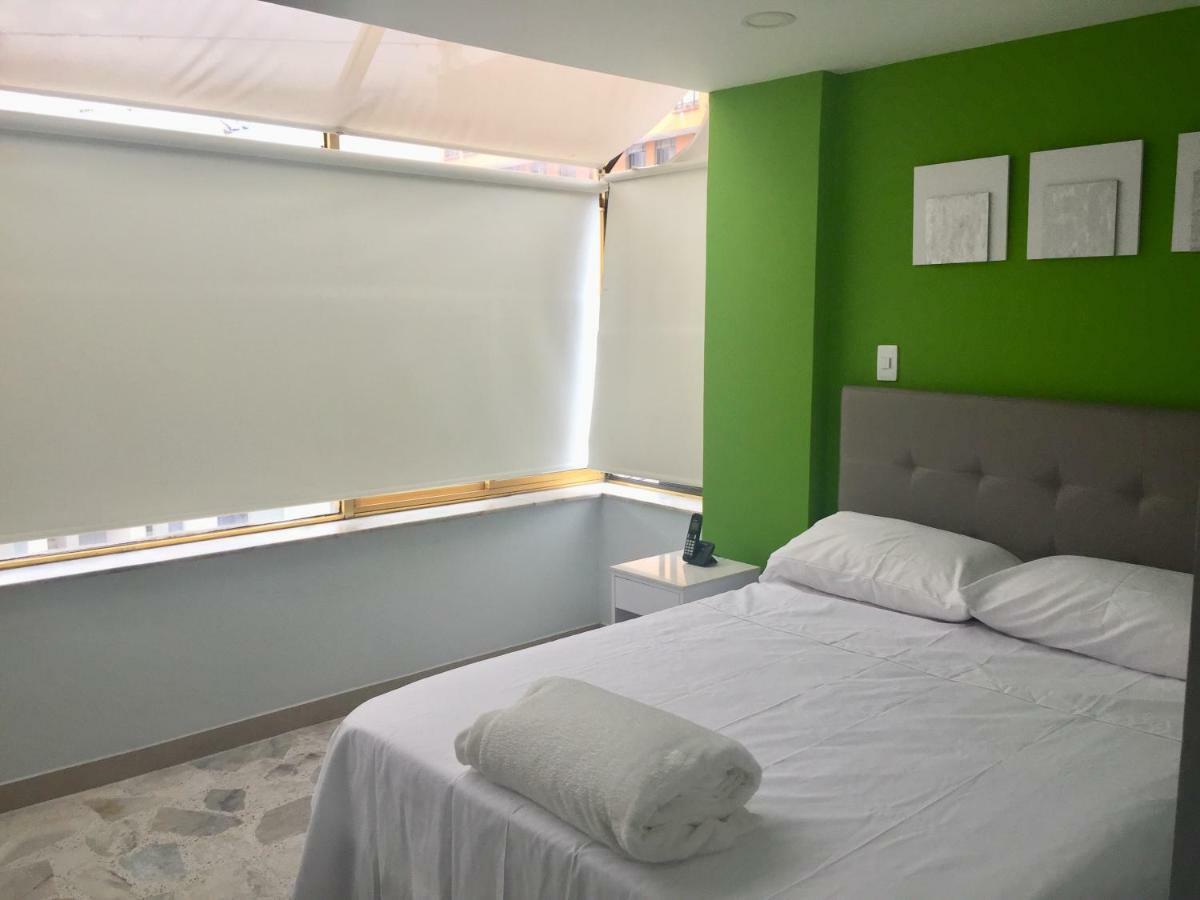 Hotel Garden City Boutique Фусагасуга Экстерьер фото